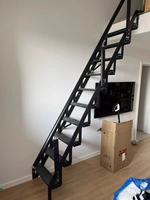 Escalier pliant en acier au carbone, monté au mur, échelle gain de place, escalier pliable pour usage intérieur, taille personnalisée disponible