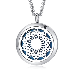 Collier pendentif diffuseur d'arômes géométrique en acier inoxydable plaqué or 18 carats avec perles et chaîne, cadeau unisexe - Product Image 3