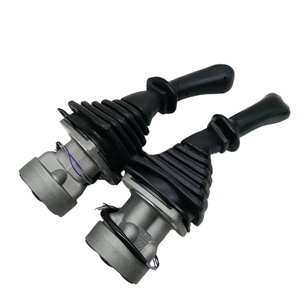 จอยสติ๊กควบคุมรถขุดรุ่น R14210 หมายเลขอะไหล่ 31N6-26300 31N6-26310 ชุดจอยสติ๊กสำหรับรถขุดรุ่น R140W7A R170W7A R210LC7A R210NLC - Product Image 3