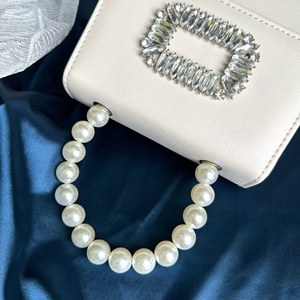 Nouveauté 2025 Sac carré décontracté élégant pour femmes, doté d'une boucle carrée en strass délicate - Product Image 5