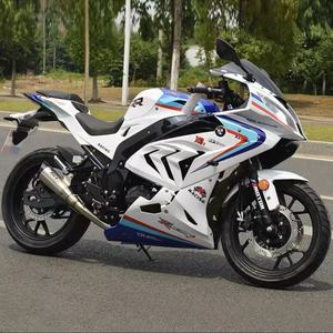 Motocicleta Deportiva Kawasaki <span class=keywords><strong>Ninja</strong></span> 250 de Alto Rendimiento, <span class=keywords><strong>250cc</strong></span>, Refrigeración Líquida, Fabricada en China, Velocidad Máxima >80km/h - Product Image 3