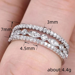Anello di Lusso con Zirconi a Forma di Marquise e Lavorazione Traforata per Donne, Elegante Gioiello da Dito alla Moda - Product Image 4