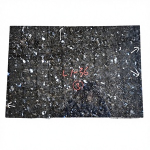 Marqueur de tombe plat en granit bleu perle - Product Image 4