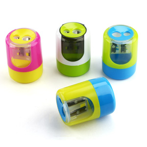 Taille-crayon standard à double trou en plastique durable, cylindrique, grande capacité - Product Image 1