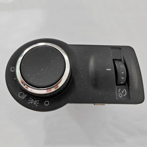 Interruptor de faro 13301753 para VW <span class=keywords><strong>Golf</strong></span> VI 5K1 Sport Chevrolet <span class=keywords><strong>Colorado</strong></span> 2013-2016 Autoparts Yomi suministro al por mayor - Product Image 2