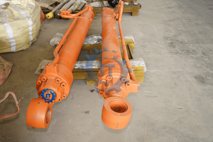 PC60 PC100 PC200 p300 PC400 PC800 PC210-6-<span class=keywords><strong>7</strong></span> PC60-6-<span class=keywords><strong>7</strong></span> <span class=keywords><strong>PC360</strong></span>-<span class=keywords><strong>7</strong></span> per escavatore Komatsu braccio braccio benna cilindro idraulico - Product Image 3