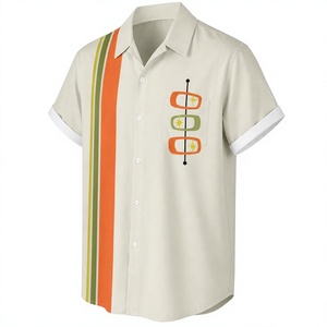 Chemise tendance à rayures blanches crème avec boutons, design graphique d'inspiration rétro et coupe décontractée pour l'été - Product Image 3