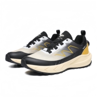 Chaussures de trail et de randonnée pour hommes, à enfiler, avec doublure en mesh, bout pointu rembourré et semelle intérieure en EVA