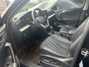 Auto Usate Economiche dalla Cina: Volkswagen <span class=keywords><strong>Tiguan</strong></span> L 330TSI 2WD Smart Enjoy 2022 SUV - Product Image 3