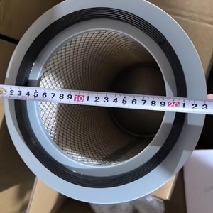 Fournisseur de filtres à air haute performance OEM 42520 AF1768M P181080 PA2779 SA11718 pour camion - Product Image 2
