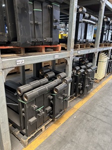 Càng nâng xe nâng giá rẻ, kích thước 1070mm 1220mm, dành cho xe nâng nhỏ, tải trọng nhẹ 1.5T đến 3T - Product Image 5