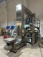 Machine d'emballage automatique de bonbons, de pop-corn et de graines de tournesol, système de pesage et de scellage par alimentation vibratoire entièrement automatique
