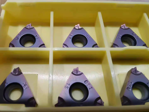 ดอกกัดกลึง CNC แท้จาก DESKARS รุ่น 16ERM 16IRM AG60 <span class=keywords><strong>AG55</strong></span> 1.0/1.5/2.0/2.5/3.0/ISO LF6018 LF6118 พร้อมเม็ดมีดคาร์ไบด์ สำหรับงานกลึงเกลียว OEM - Product Image 6