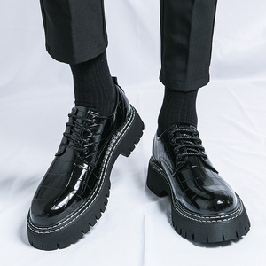 Nouvelles Chaussures Oxford en Cuir Imperméables Artisanales de Luxe Décontractées Britanniques pour Hommes – Idéales pour Mariage, Bureau et Tenues Professionnelles - Product Image 5