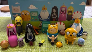 Caja Sorpresa Original <span class=keywords><strong>de</strong></span> la Serie Adventure Time <span class=keywords><strong>de</strong></span> Jinart, Figuras <span class=keywords><strong>de</strong></span> <span class=keywords><strong>Finn</strong></span>, <span class=keywords><strong>Jake</strong></span> <span class=keywords><strong>y</strong></span> BMO, Adorno <span class=keywords><strong>de</strong></span> Escritorio, Regalo Coleccionable - Product Image 6