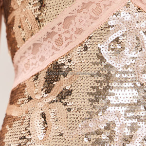 Vente en gros OEM/ODM vêtements personnalisés <span class=keywords><strong>de</strong></span> qualité supérieure avec dentelle et patchwork <span class=keywords><strong>de</strong></span> paillettes <span class=keywords><strong>robe</strong></span> à bretelles spaghetti mini <span class=keywords><strong>robe</strong></span> <span class=keywords><strong>de</strong></span> cocktail pour femmes - Product Image 3