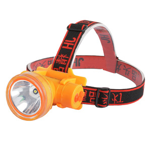 Linterna frontal de buceo recargable, impermeable, con luz LED brillante para uso en exteriores con soporte para trípode - Product Image 1