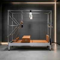 Table de Pilates Cadillac Reformer Trapeze Professionnelle en Aluminium AUGER pour Studio et Gym - Équipement de Fitness Commercial