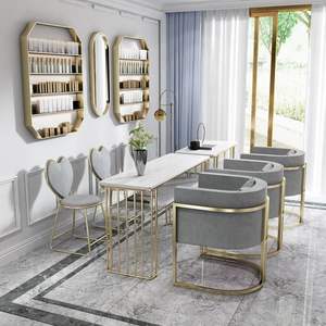 Juego de mesa de manicura de lujo, disponible en versión individual o doble, con tablero de mármol y combinación de silla para servicios de manicura. - Product Image 1