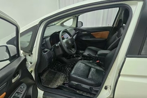 <span class=keywords><strong>Honda</strong></span> Fit 2016 de Segunda <span class=keywords><strong>Mano</strong></span>, 1.5L LX CVT Sedán Euro VI, 50,000-75,000 Millas, Volante a la Izquierda, Eficiente en Consumo de Combustible, Confiable, Económico, Compacto, Auto Urbano - Product Image 6