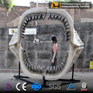 MY DINO GR-777 Fossile de mâchoire de Megalodon (Grand Requin Blanc) en fibre de verre (FRP) pour manège de parc d'attractions pour enfants - Product Image 3
