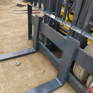 Chariot élévateur KOMATSU FD70 d'origine de 7 tonnes avec une haute qualité - Product Image 6