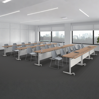 Table de conférence pliable mobile avec roulettes, design modulaire, construction bois+acier pour bureaux, écoles, hôtels, salles de réunion