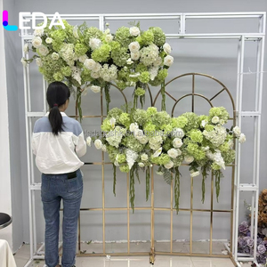 Arreglo floral artificial blanco y verde para arco de boda, fondo con hortensias y rosas de seda colgantes para eventos y fiestas. - Product Image 1
