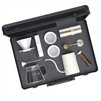 Juego de Regalo de Café de Lujo 9 en 1 con Caja de Aluminio Grabada, Gotero de Cerámica Octagonal, Servidor de Vidrio de 450 ml, Kit de Preparación Manual
