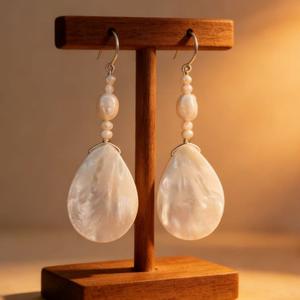 Boucles d'oreilles en forme de goutte d'eau, perles naturelles, style bohème pour femmes, bijoux de fête - Product Image 1