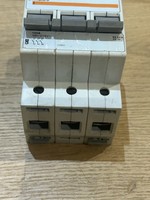 Plc Multi9 15092 100 3 Phase Pole Main Switch Disconnecter Ac22 for Warranty Product