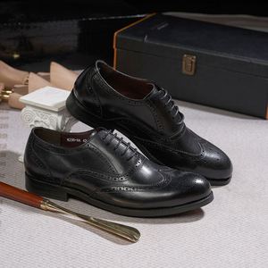 Chaussures habillées formelles pour hommes d'affaires, en cuir véritable, faites à la main, à bout rond, à enfiler, pour l'automne et les mariages - Product Image 1