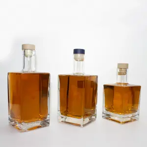 Wholesale High Quality Square Luxury Rum Glass Bottle Whisky Vodka Tequila Bottle With Sealed Cork Lid