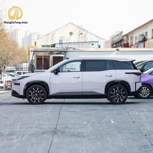 GAC Toyota Bozhi 3X SUV Eléctrico Inteligente ADAS de Largo Alcance con Carga Rápida y Cabina Espaciosa, Vehículo Usado - Product Image 3