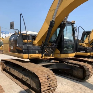 Excavatrice sur chenilles Caterpillar d'occasion en bon état, 23 tonnes, modèles Cat 323D2, 320D2L, 320D - Machine lourde - Product Image 1