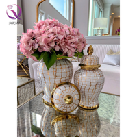 Pot de gingembre général doré électrolytique en céramique Vasse en céramique décoration intérieure de la maison de bureau artisanat de luxe léger pour vivre