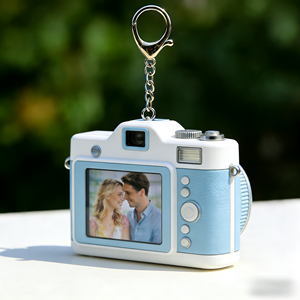 Pendentif en résine personnalisé Scène du premier rendez-vous, petite taille, peut contenir une photo, porte-clés - Product Image 4