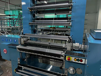 Multiples machines à tricoter au crochet disponibles sur mesure pour la fabrication de rubans, ceintures et autres sangles
