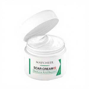 Lotion corporelle en gros pour estomper les cicatrices post-opératoires, les <span class=keywords><strong>vergetures</strong></span> <span class=keywords><strong>et</strong></span> réduire les <span class=keywords><strong>anciennes</strong></span> cicatrices, pour une peau lisse, à l'<span class=keywords><strong>Aloe</strong></span> <span class=keywords><strong>Vera</strong></span> - Revitalisant cutané - Product Image 4