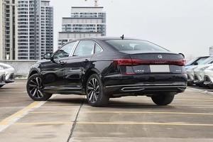 VW <span class=keywords><strong>Passat</strong></span> 380TSI Usata 2023-2024 2.0T 220CV Automatica 7-DCT Berlina Alta Velocità - Product Image 6