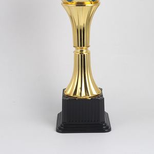جميل تصميم كرة القدم الجوائز من الكأس مصنع - Product Image 6