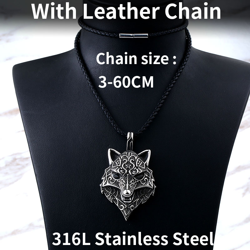 Pendentif avec cuir
