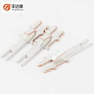 Connecteur à soudure pour PCB Fengdakang, en laiton, terminal plaqué étain partiel, anti-basculement, avec positionnement de tête - Product Image 1