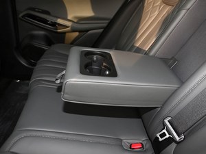 BYD Song <span class=keywords><strong>L</strong></span> Veicolo Elettrico a Lunga Autonomia, SUV 5 Porte 5 Posti, Trazione Posteriore, Batteria Usata 50-70kWh, Autonomia 101-200km, Motore 230kW/360N.m - Product Image 6