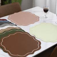 Set de table en cuir PU brodé imperméable pour mariage
