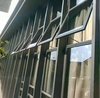 Fenêtres à auvent modernes pour hôtel, à double vitrage, en alliage d'aluminium, avec protection solaire et écran pliant pour l'intimité
