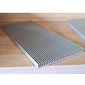 Disipador de calor de <span class=keywords><strong>aluminio</strong></span> con aletas de alta densidad 6063 6061 T6, placa de disipador de calor de <span class=keywords><strong>aluminio</strong></span> pulido anodizado, paneles <span class=keywords><strong>solares</strong></span> de disipador de calor de <span class=keywords><strong>aluminio</strong></span> - Product Image 3