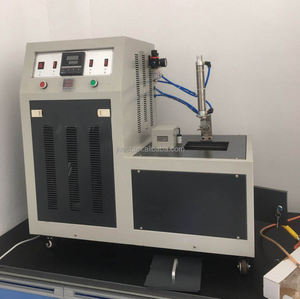 Testeur de fragilité à basse température pour le caoutchouc vulcanisé et les plastiques - Product Image 1