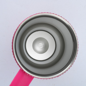Vaso Térmico <span class=keywords><strong>de</strong></span> Acero Inoxidable con Diseño <span class=keywords><strong>de</strong></span> Gato KT y Pedrería, 40oz, Mantiene Bebidas Frías o Calientes <span class=keywords><strong>de</strong></span> 6 a 12 Horas, Portátil, con Asa, para Uso en Exteriores, Auto u Oficina - Product Image 4
