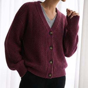 Cardigan en tricot à col en V pour femme, couleur unie, manches longues, coupe ample, automne-hiver, vert, noir, rouge foncé, marron, bleu marine - Product Image 2